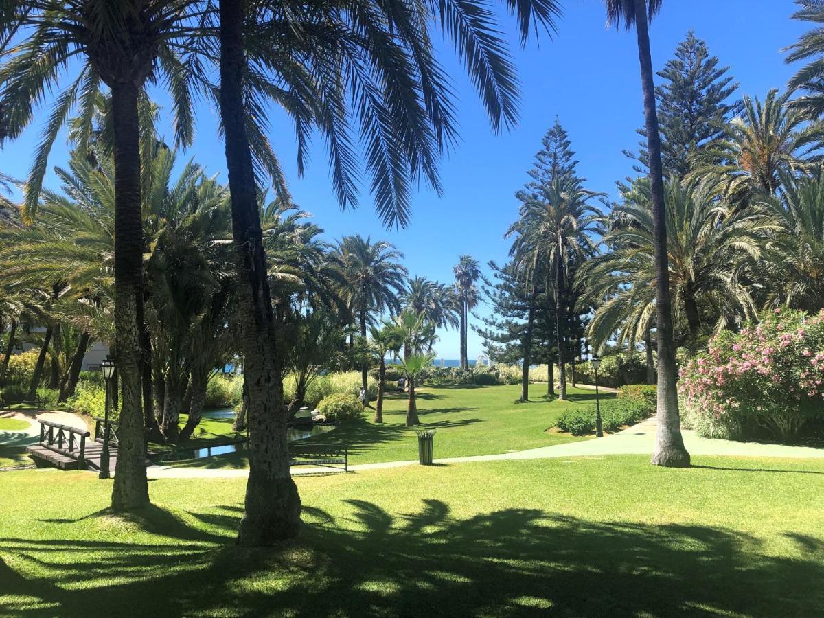 Playas Del Duque - Puerto Banús - *