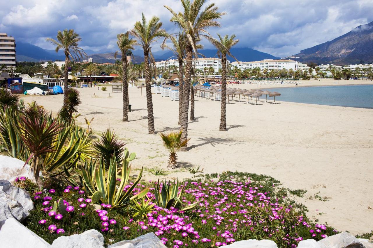 Playas Del Duque - Puerto Banus -
